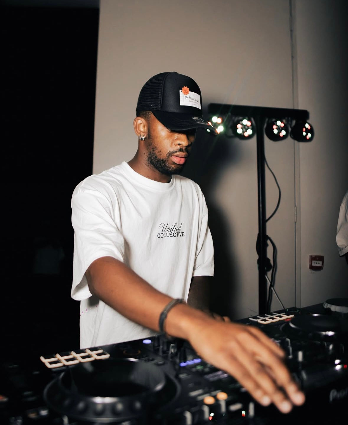 DR SHINE A LOT BLACK CAP